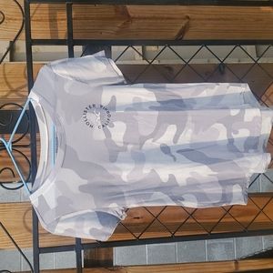 Hollister short sleeve grey camo tee shirt size xs